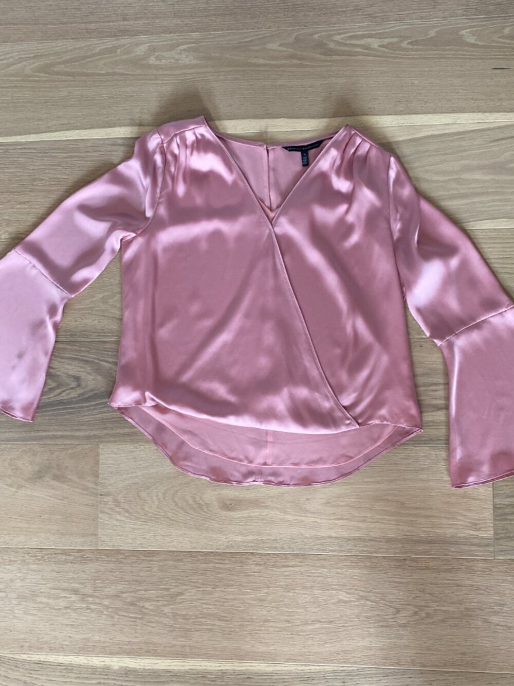 WHBM Pink Surplice Top Size 14 NWT - Picture 2 of 11